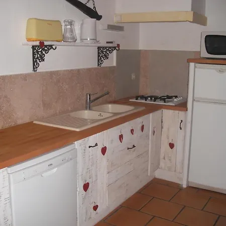 Ferienhaus La Garrigue Des Alpilles