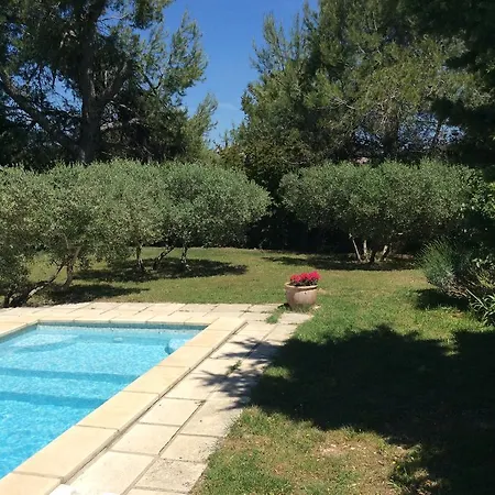 La Garrigue Des Alpilles * Eygalieres (Bouches-du-Rhone)